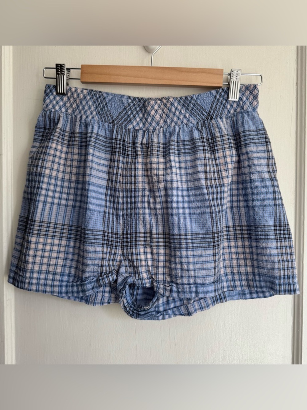 Aritzia Blue Plaid Lightweight Shorts